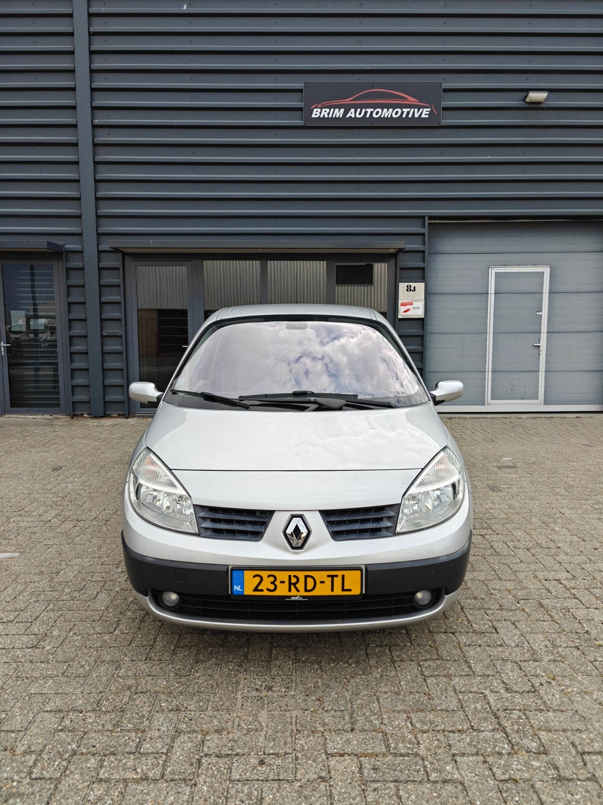 Renault Scénic 1.6 16V 83KW Autcom AUT 2005 Grijs, Auto's, 1345 kg, 4 cilinders, Origineel Nederlands, 650 kg