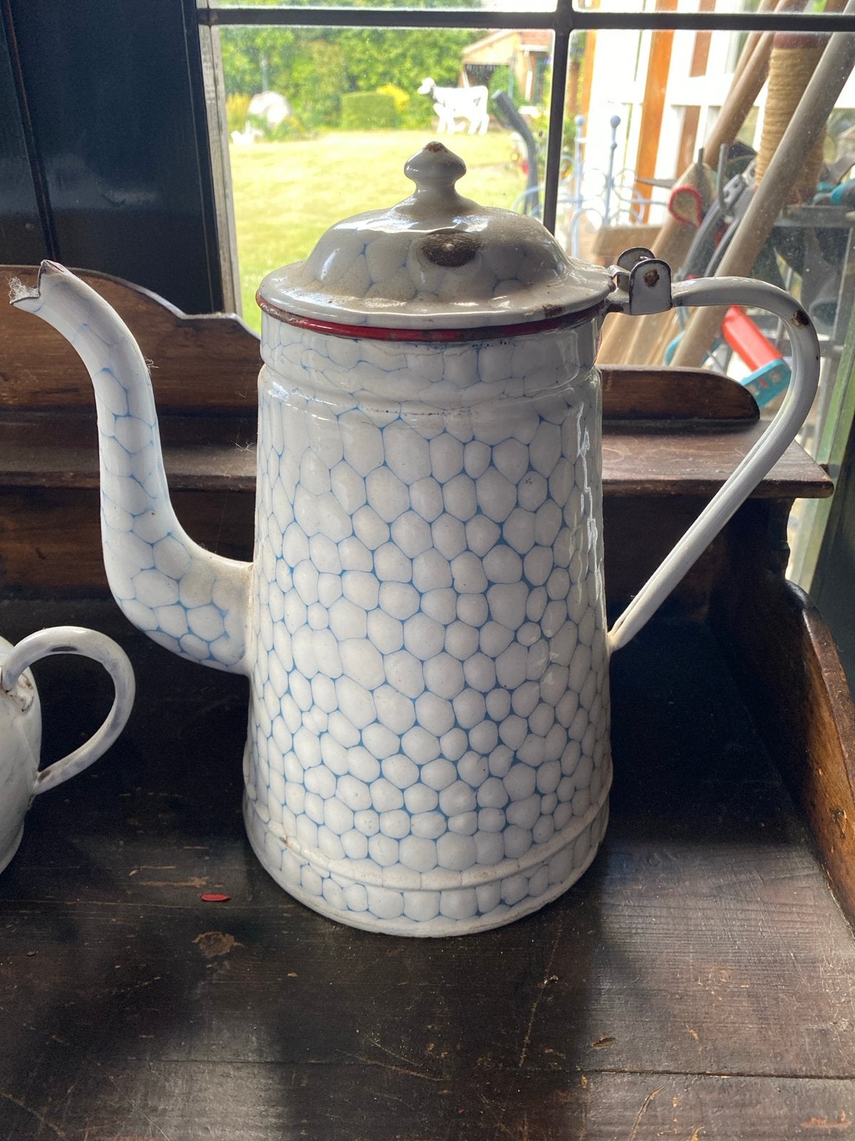 Antieke emaille blauw gevlokte koffiepot - H 30 cm, Ophalen of Verzenden