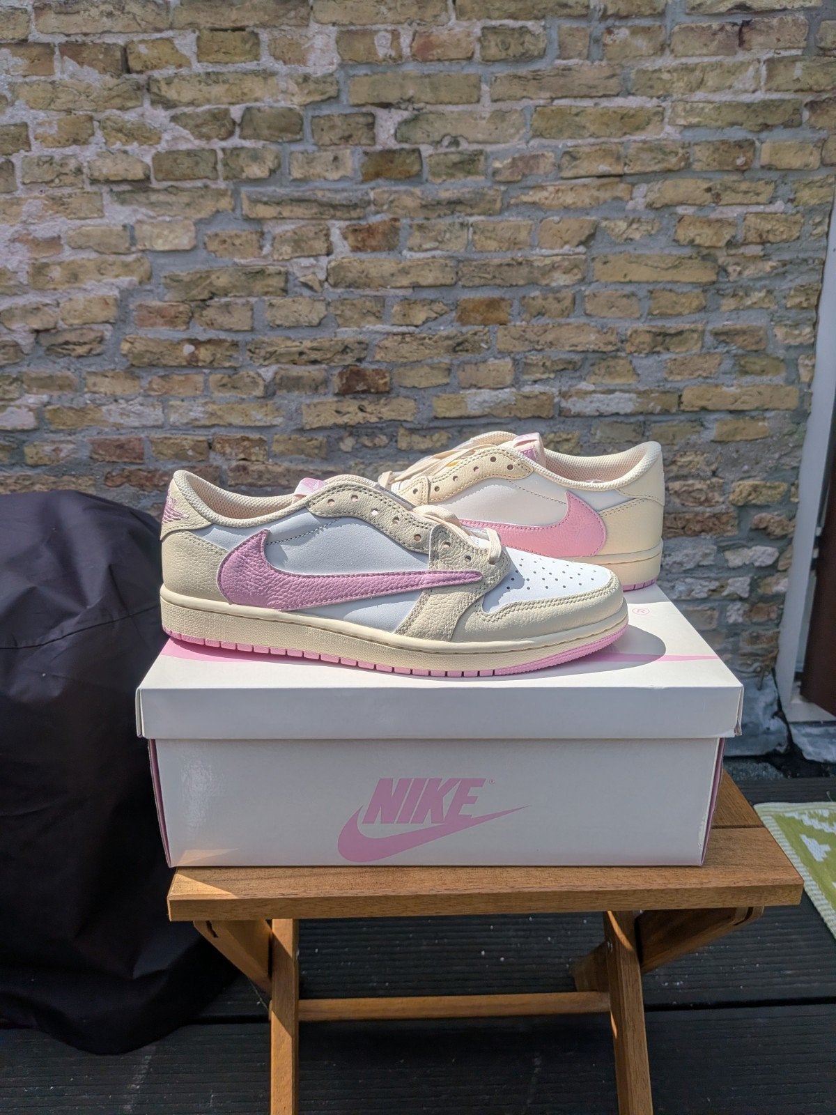 Nike Air Jordan 1 Low Travis Scott Shy Pink – Maat 42 – Nieu, Kleding | Heren, Schoenen, Wit, Nike, Nieuw, Ophalen of Verzenden