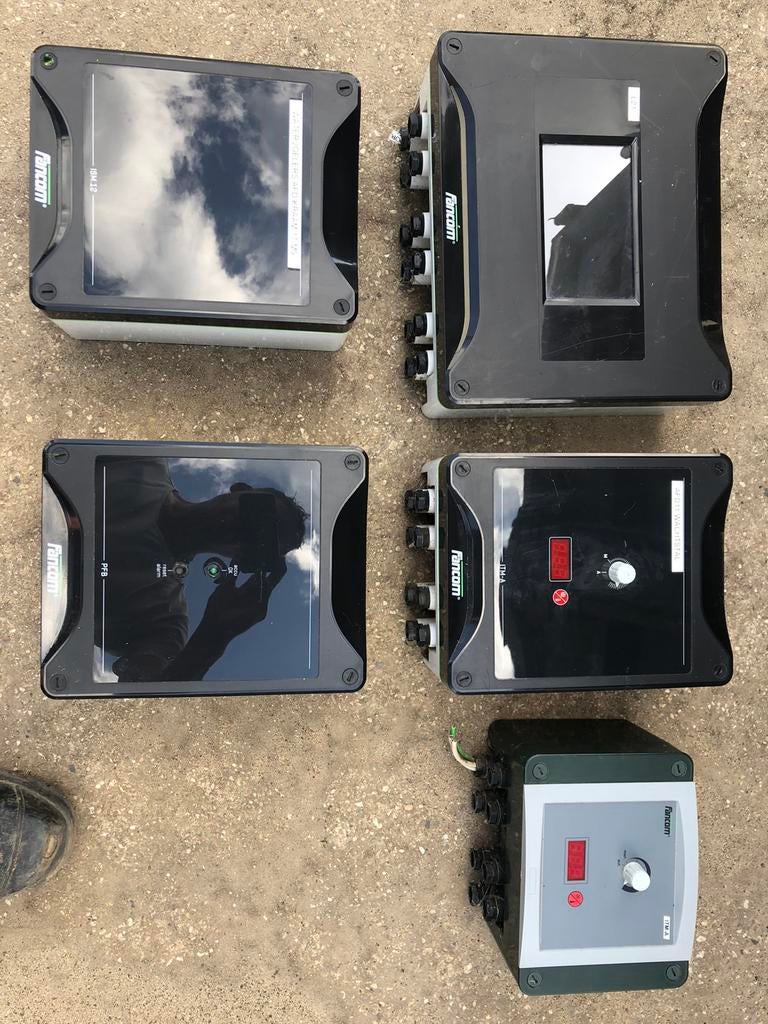 Te koop ventilatiecomputer L21 en F21, Meerdere dieren, Varken