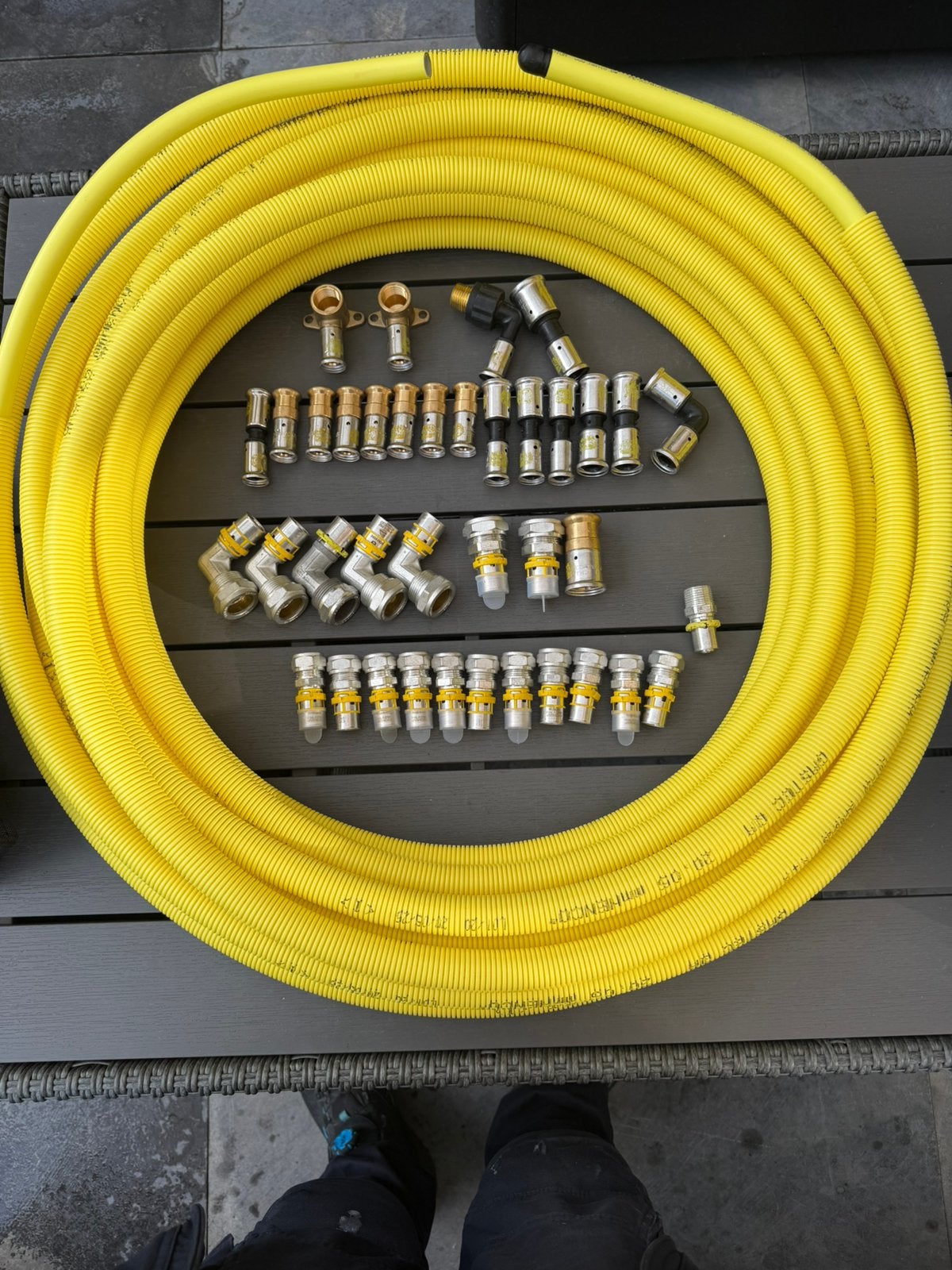 Henco gas 16 22 meter buis en 39 koppelingen 16-20 mm NIEUW, Ophalen, Nieuw