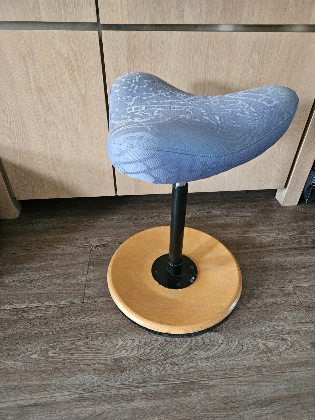 Stokke Varier Move ergonomische zit kruk, Huis en Inrichting, Ophalen of Verzenden, Zo goed als nieuw