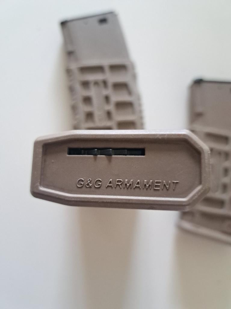 3x Airsoft G&G Armament 300rd Hi-Cap Magazine voor M4/M16, Ophalen of Verzenden, Zo goed als nieuw