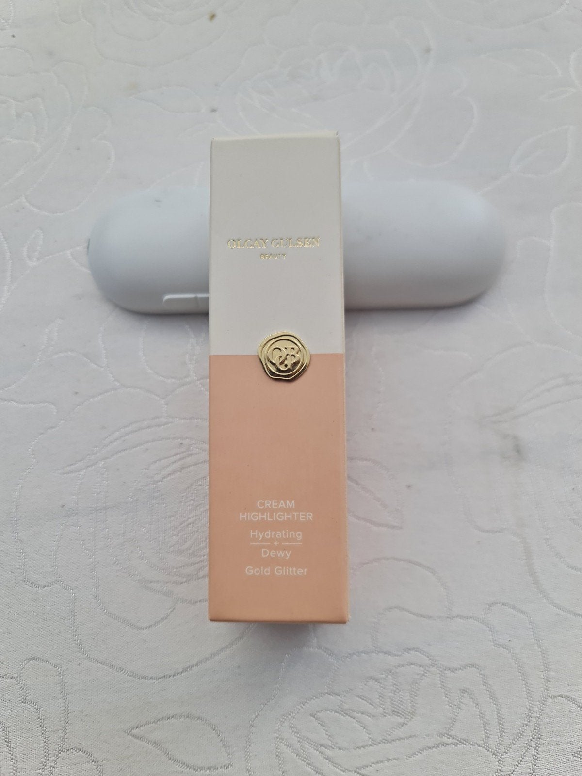 Olcay Gulsen Cream Highlighter Hydrating Dewy Gold Glitter, Sieraden, Tassen en Uiterlijk, Ophalen of Verzenden