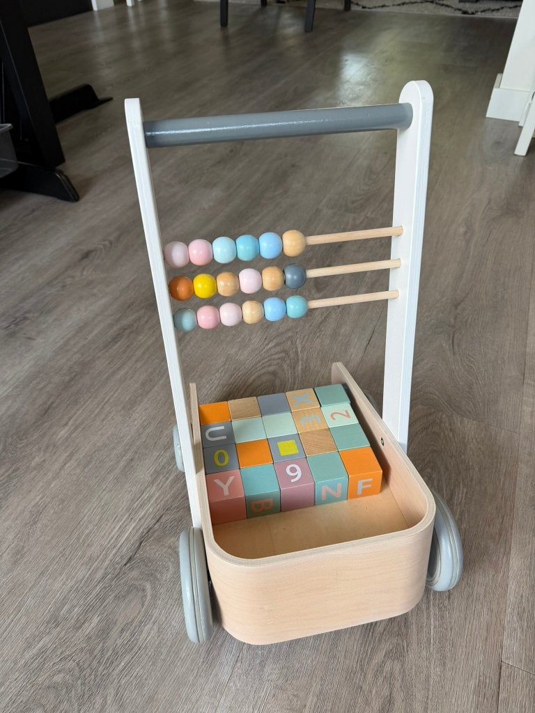 Janod houten loopwagen, Kinderen en Baby's, Speelgoed | Houten speelgoed, Ophalen, Zo goed als nieuw, Duw- of Trekspeelgoed