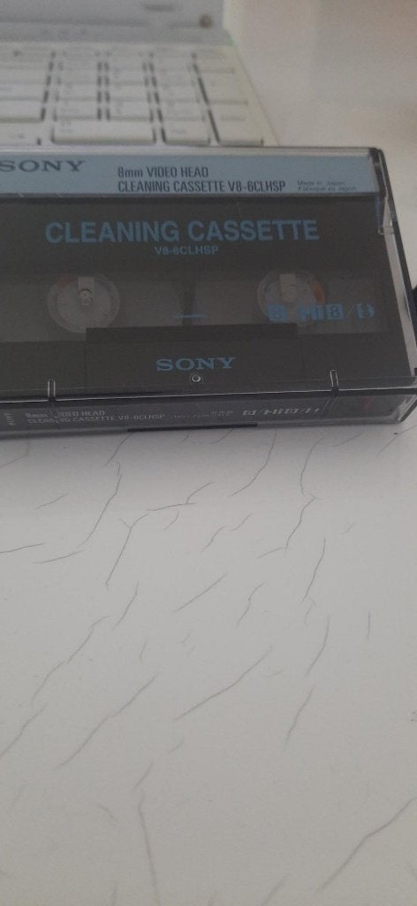 nieuwe sony hi8  reinigings tape de seal is er af, 20x of meer, Ophalen of Verzenden, Band, Disc of Geheugen, Sony