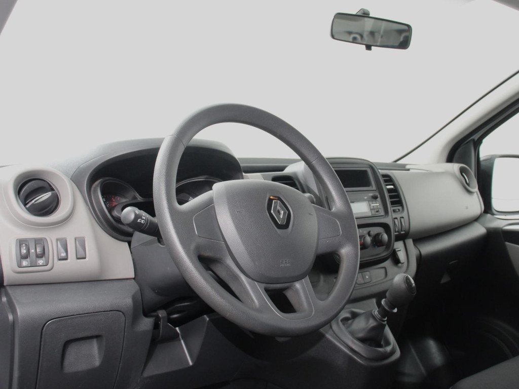 Renault Trafic Passenger 1.6 dCi Zen Energy 9persoons PERSON, Auto's, Renault, Stof, Gebruikt, Euro 6, 255 €/maand