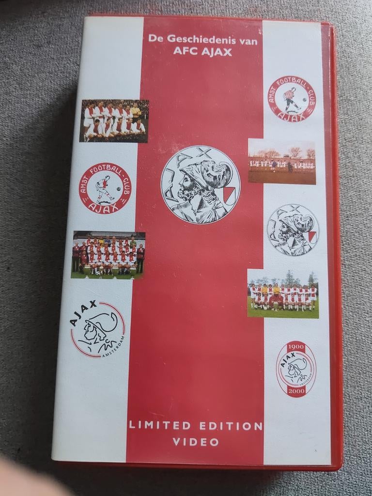 De Geschiedenis van AFC Ajax - Limited Edition Video, Voetbal, Gebruikt, Alle leeftijden, Ophalen of Verzenden