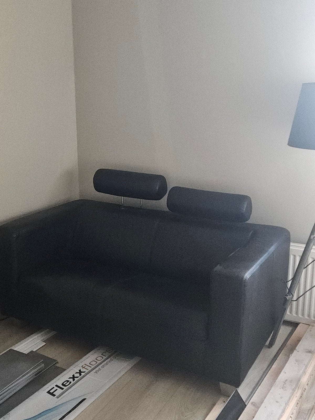 Mooi 2-zits bankje met verstelbare hoofdsteunen, Ophalen, 150 tot 200 cm, Tweepersoons, 75 tot 100 cm