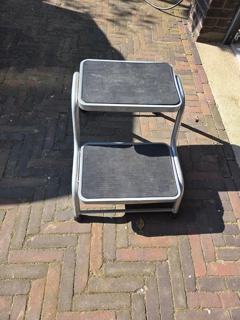 Caravan 2-tredige trap, Ophalen, Gebruikt