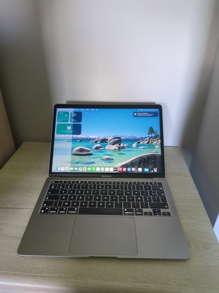 Macbook air m1 16 GB RAM 256 GB SSD, 256 GB, 13 inch, Refurbished, Ophalen of Verzenden