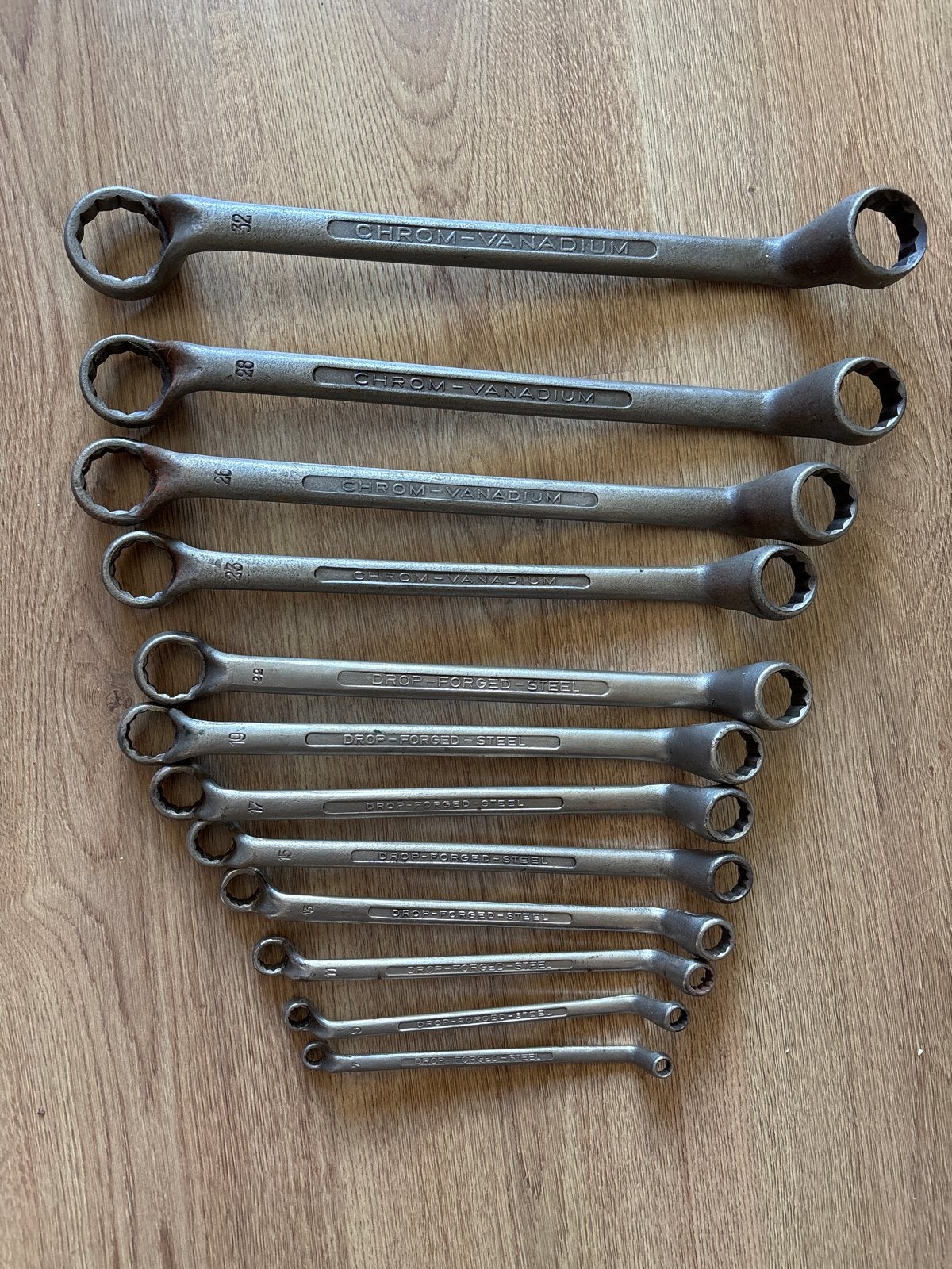 Grote set ring- en steeksleutels - Chroom Vanadium, Doe-het-zelf en Verbouw, Gereedschap | Handgereedschap, Ophalen, Gebruikt