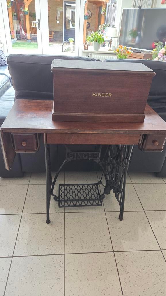 Mooie singer naaimachine, Antiek en Kunst, Antiek | Naaimachines, Ophalen
