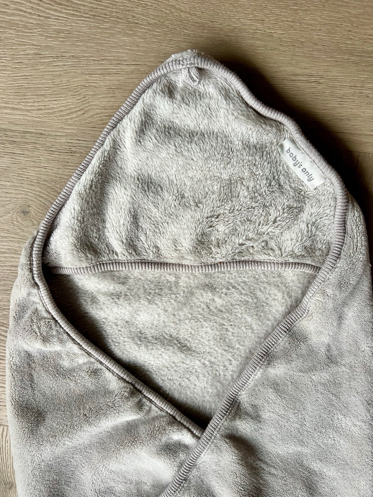 Baby's Only Wikkeldeken Cozy Teddy - Urban Taupe - 75x75cm, Kinderen en Baby's, Ophalen of Verzenden, Zo goed als nieuw, Deken