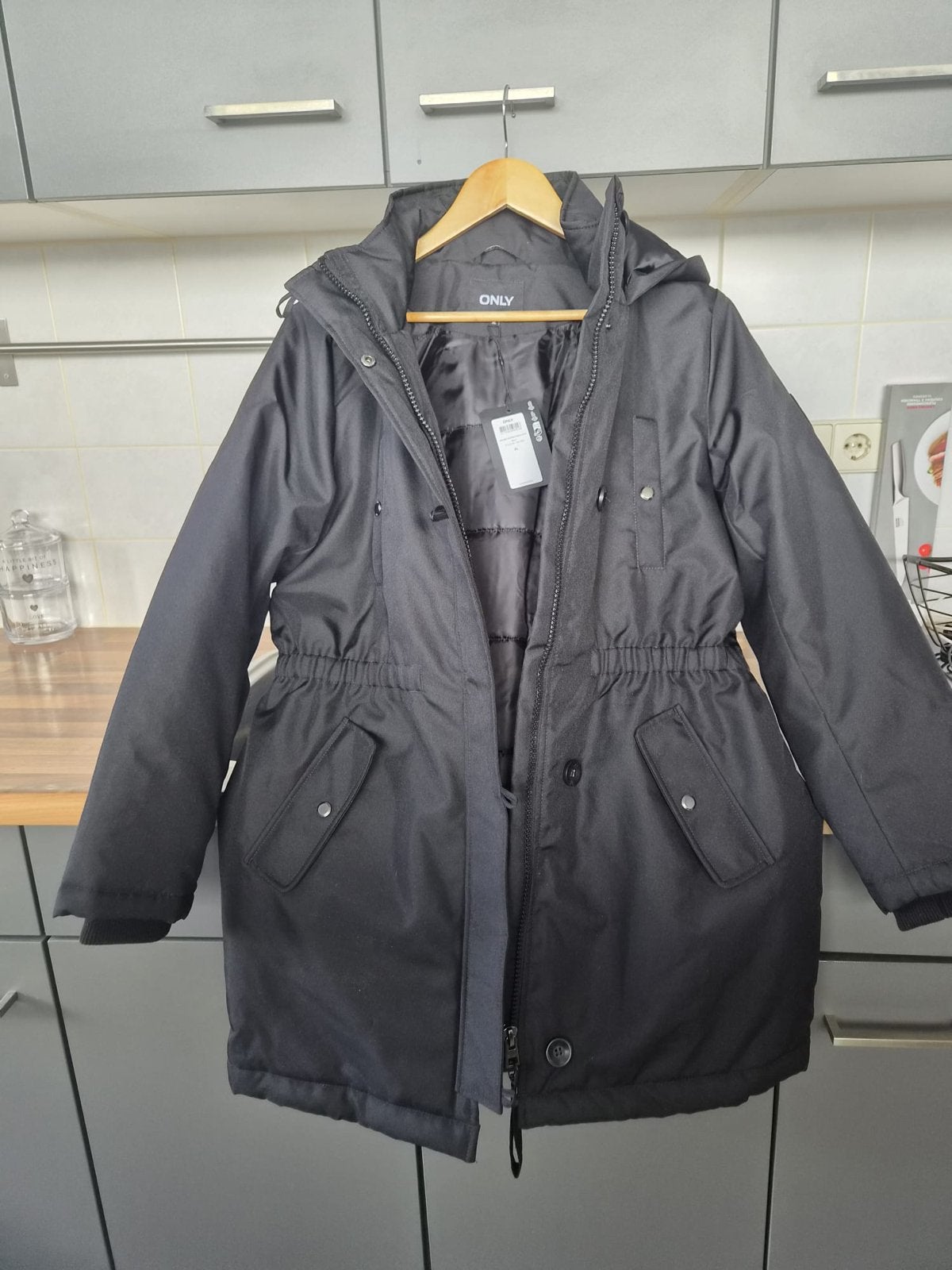 Zwarte Only Parka winterjas met capuchon nieuw maat zwart, Kleding | Dames, Ophalen, Nieuw, Maat 46/48 (XL) of groter, Zwart