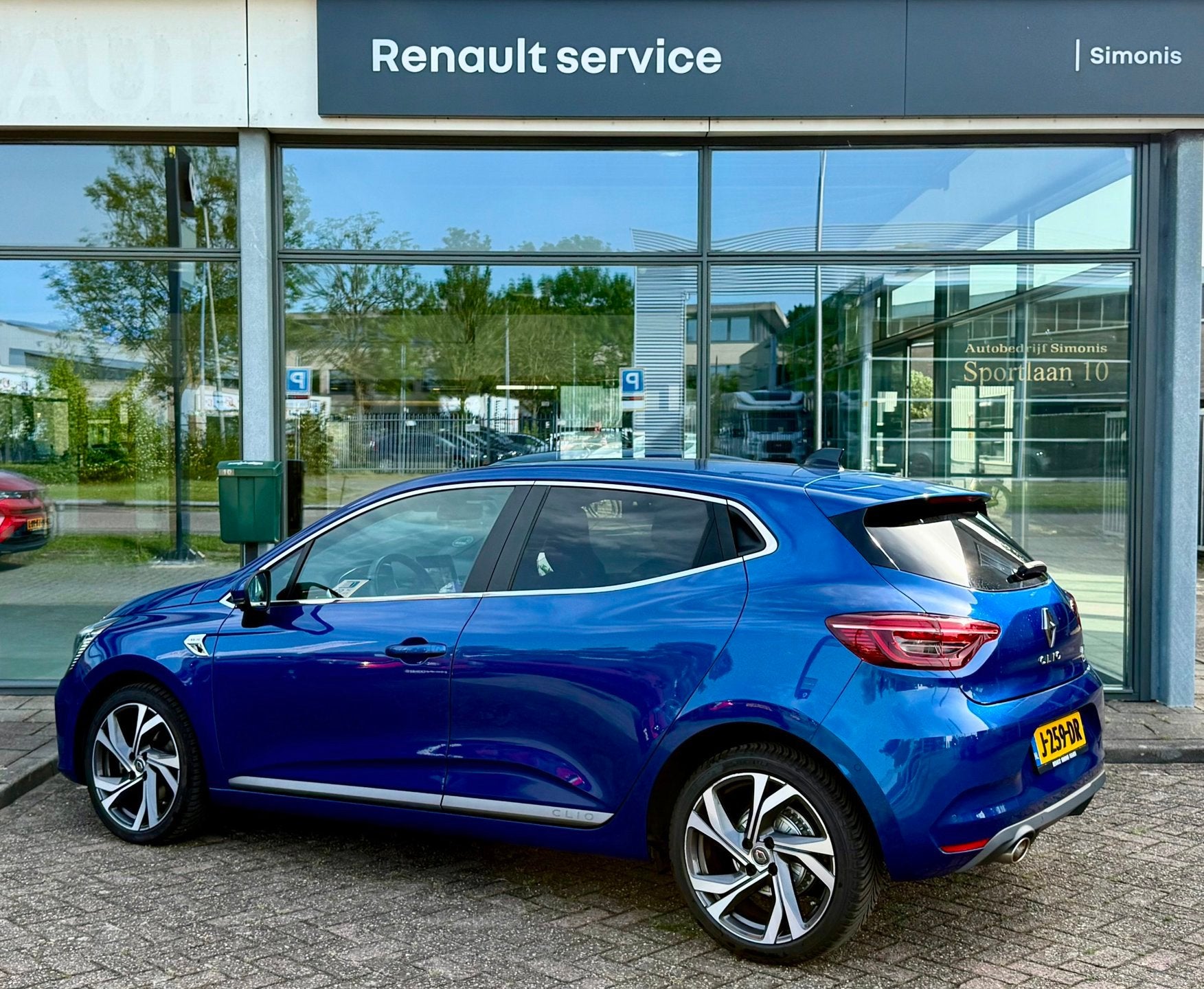 Renault Clio 1.3 TCe R.S. Line Automaat | 360 camera | Navig, Dealer onderhouden, 15 km/l, Gebruikt, 4 cilinders