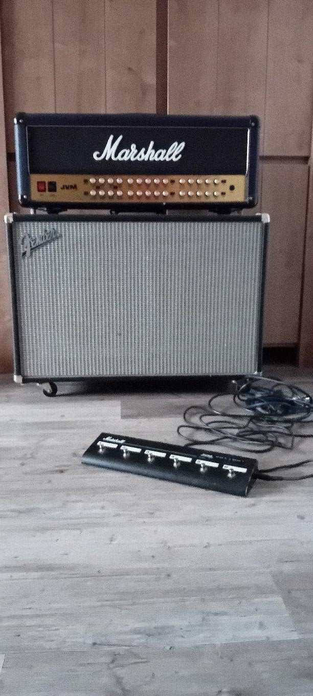 Marshall 100W buizenversterker met Fender 2x12 Vintage 30, Ophalen