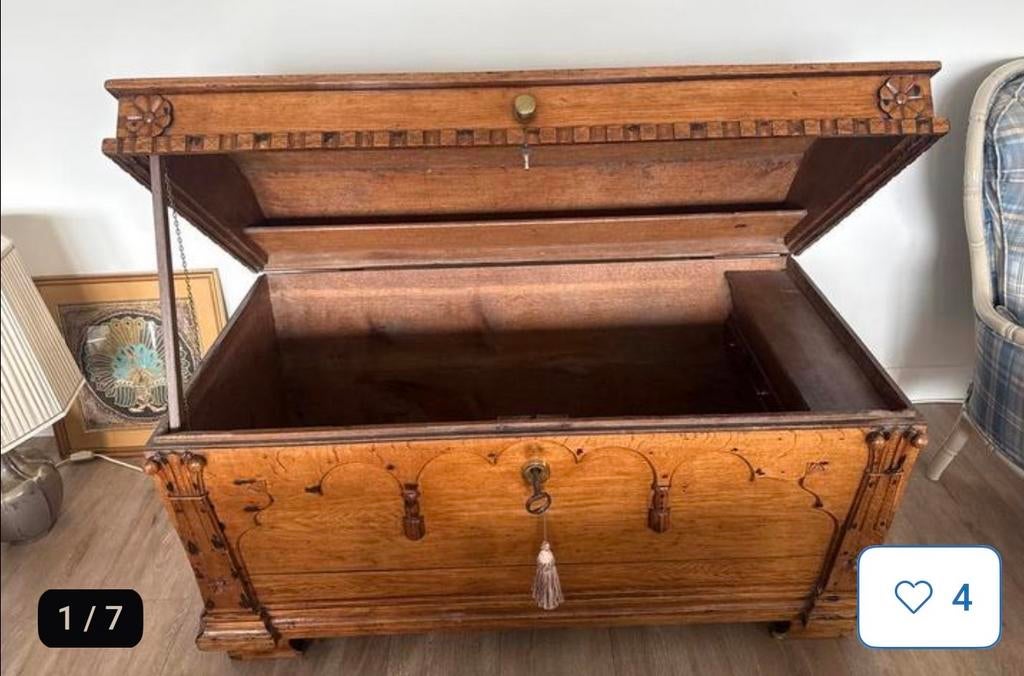 Antieke eiken dekenkist met geheime laatjes, Ophalen, Gebruikt, Eikenhout, 100 tot 150 cm