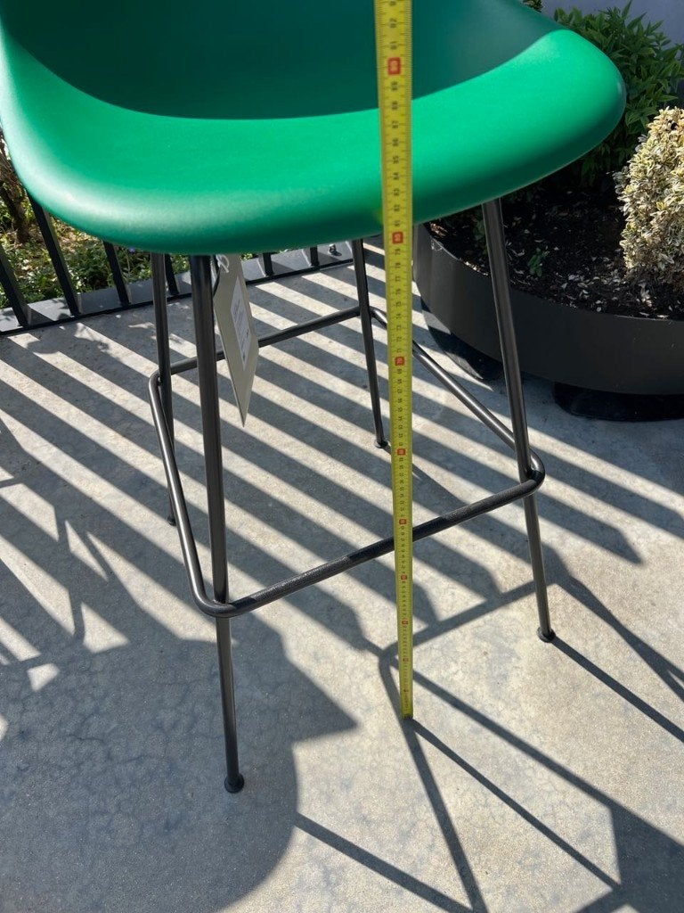 Vitra Eames barkruk, 3x, Met voetsteun, Verzenden, 60 tot 90 cm, Zo goed als nieuw