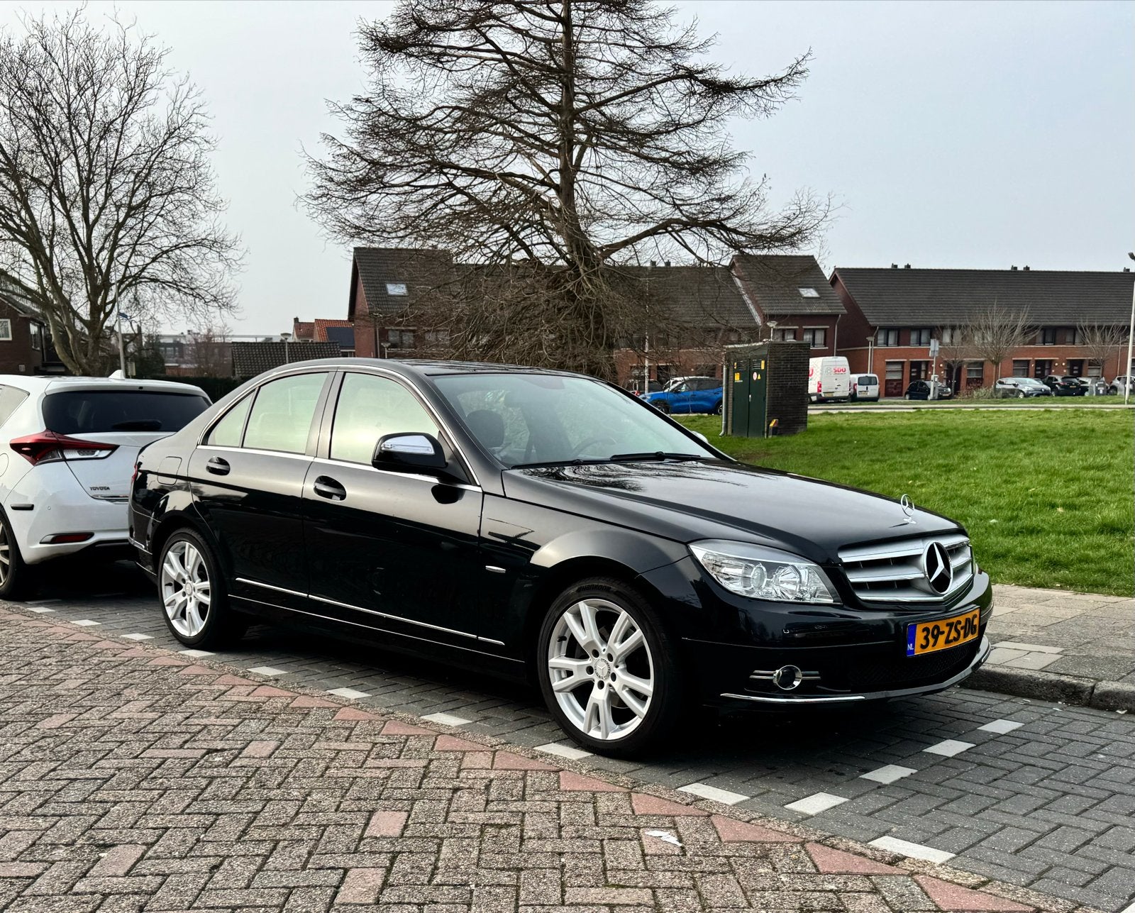 Mercedes-Benz C-Klasse 3.0 C280 Sedan AUT 2008 Zwart, Auto's, Automaat, Achterwielaandrijving, 1800 kg, Particulier