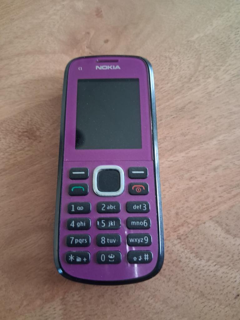 Nokia 3310 - Klassieke Mobiele Telefoon, Telecommunicatie, Gebruikt, Geen camera, Paars, Fysiek toetsenbord