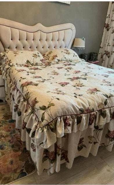 Sprei met 2 kussenslopen, Gebruikt, Beige, Tweepersoons, Ophalen of Verzenden