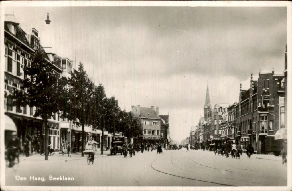 Den Haag - Beeklaan - Straatzicht met tram, Ophalen of Verzenden, 1920 tot 1940, Gelopen, Zuid-Holland