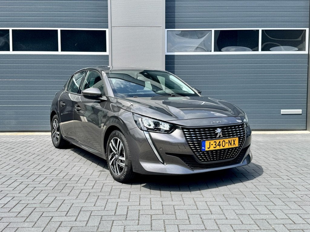 Peugeot 208 1.2/ 101 PK Allure NAP/ LED/ Camera/ BTW/ PDC V+, Auto's, Peugeot, Voorwielaandrijving, 101 pk, Gebruikt, Euro 6