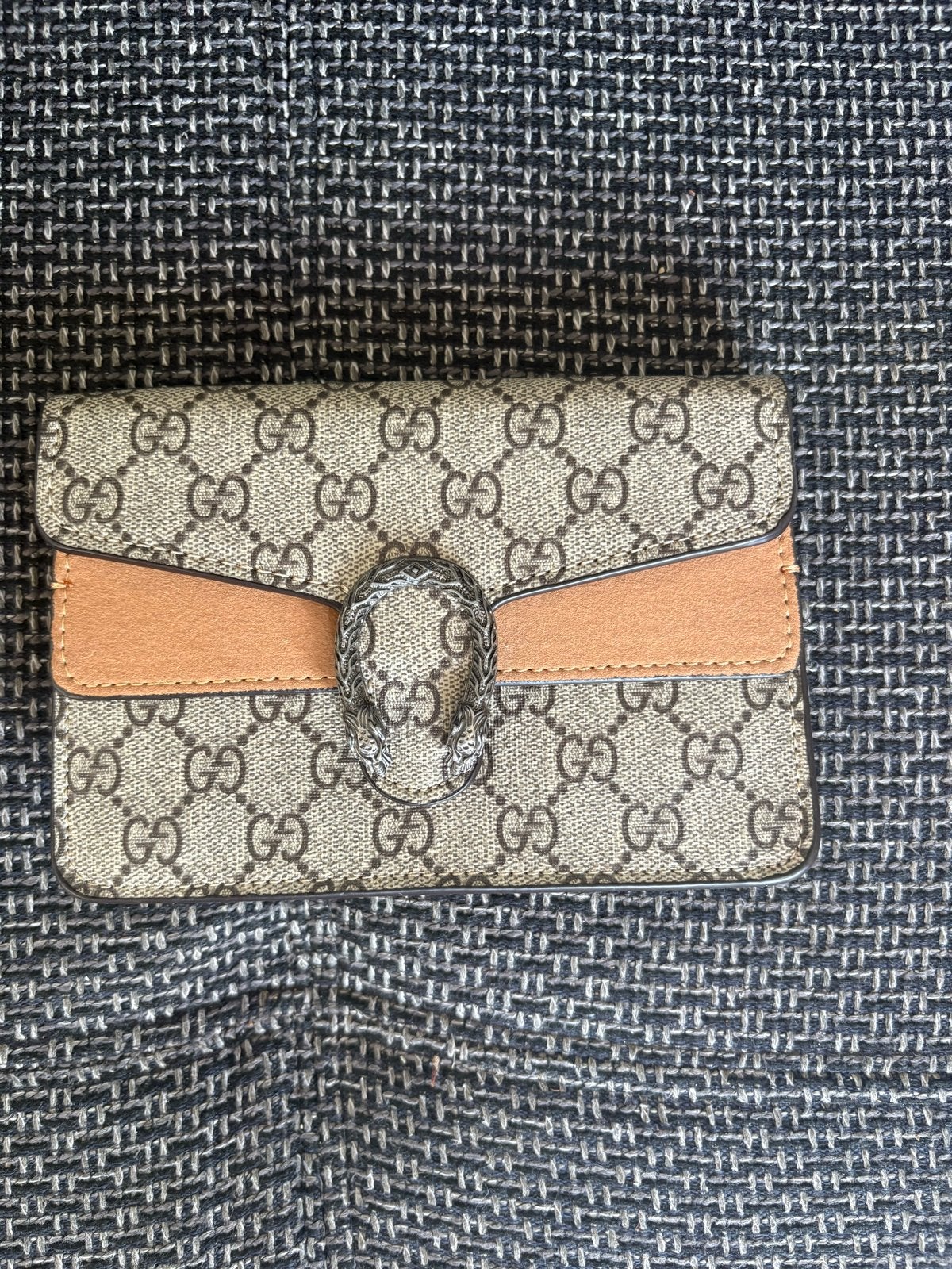 Gucci Dionysus GG Supreme schoudertasje, Ophalen of Verzenden, Zo goed als nieuw, Beige, Schoudertasje