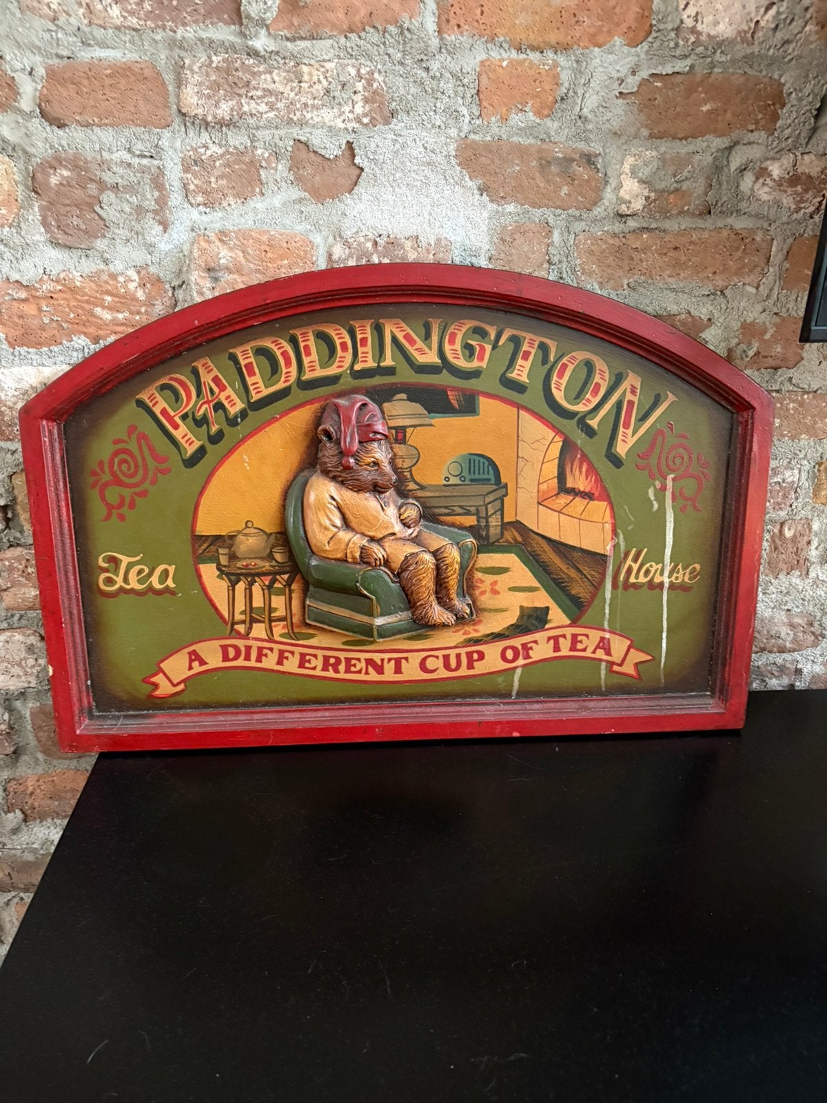 Vintage Wooden Carved Paddington Wall Sign, Antiek en Kunst, Ophalen of Verzenden