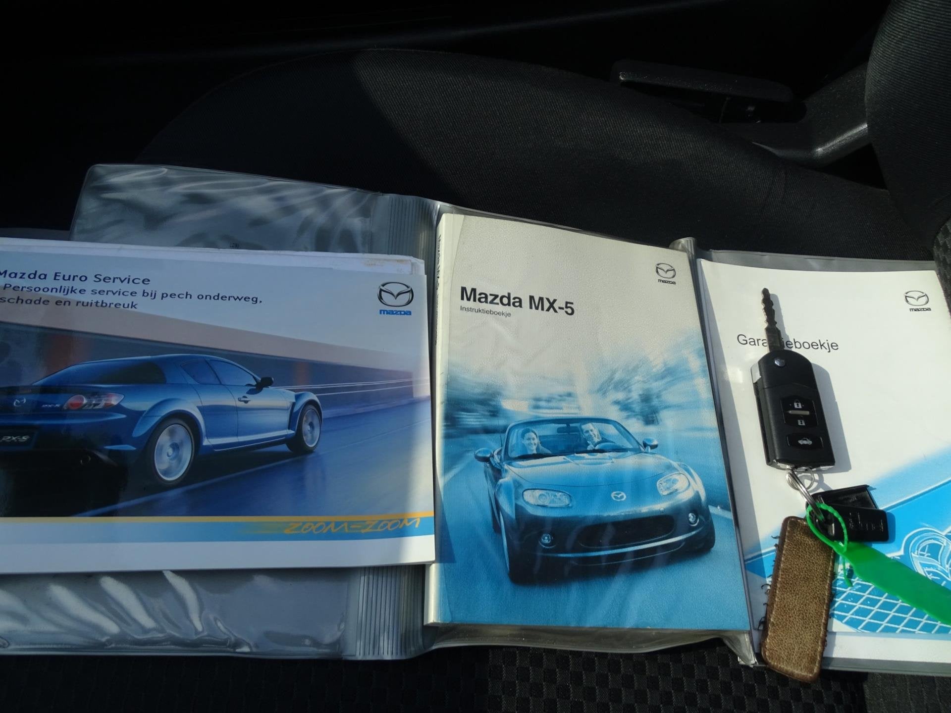 Mazda MX-5 1.8 Exclusive - MOTOR NIET GOED - START WEL - XEN, 127 pk, Gebruikt, 4 cilinders, Cabriolet