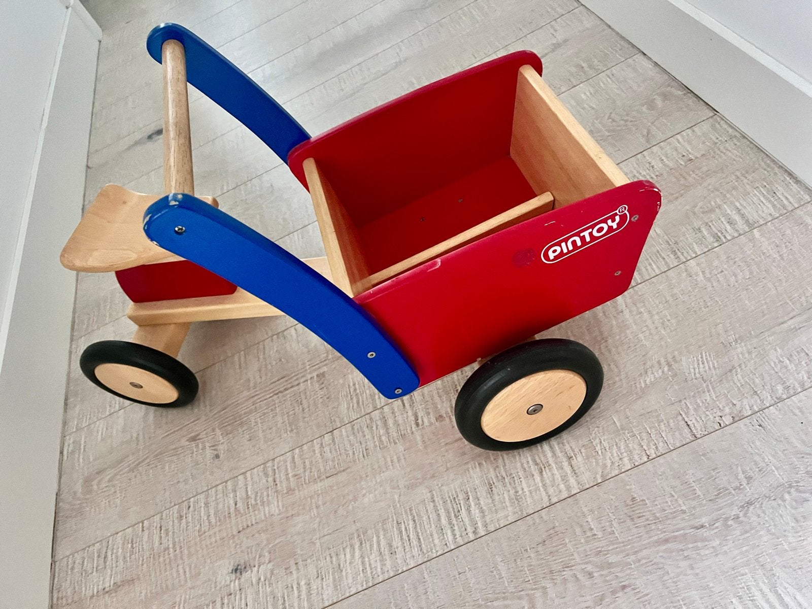 Pintoy houten bakfiets loopfiets voor kinderen, Ophalen, Gebruikt