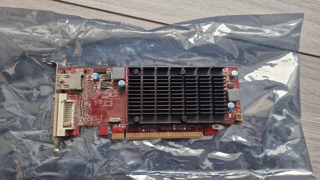 Club 3D Radeon HD 5450 512MB Noiseless Edition PCIe, Gebruikt, Ophalen of Verzenden, HDMI, AMD