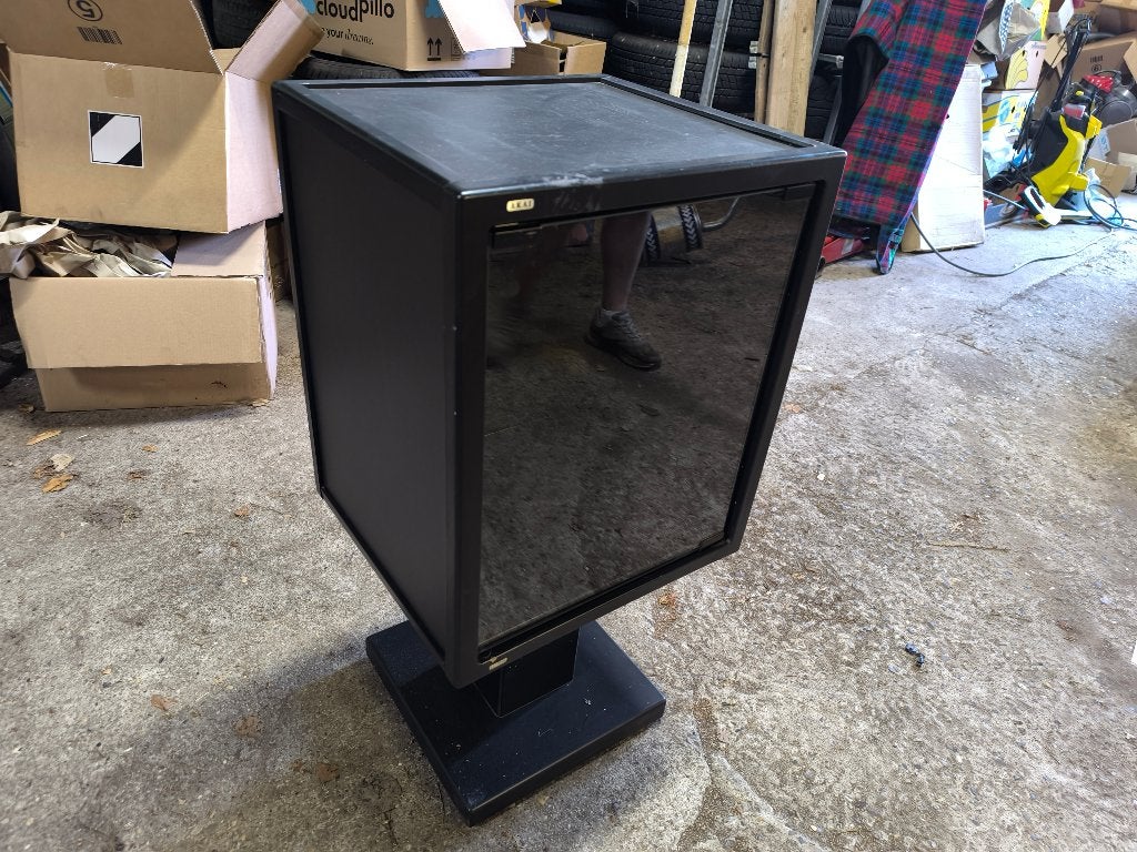 Akai cube op voet, Audio, Tv en Foto, Hoofdstraat Hoogeveen, Minder dan 60 watt, Info@akai.nl, Akai