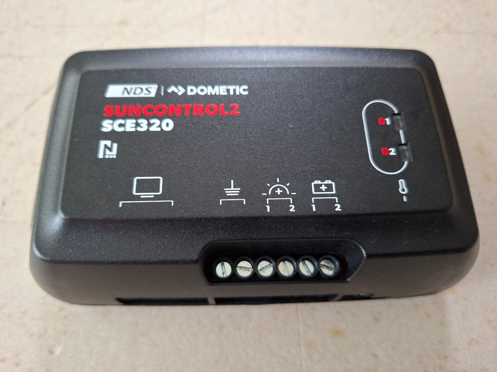 NDS Dometic Suncontrol 2 SCE320 MPPT Solar Lader, Ophalen of Verzenden