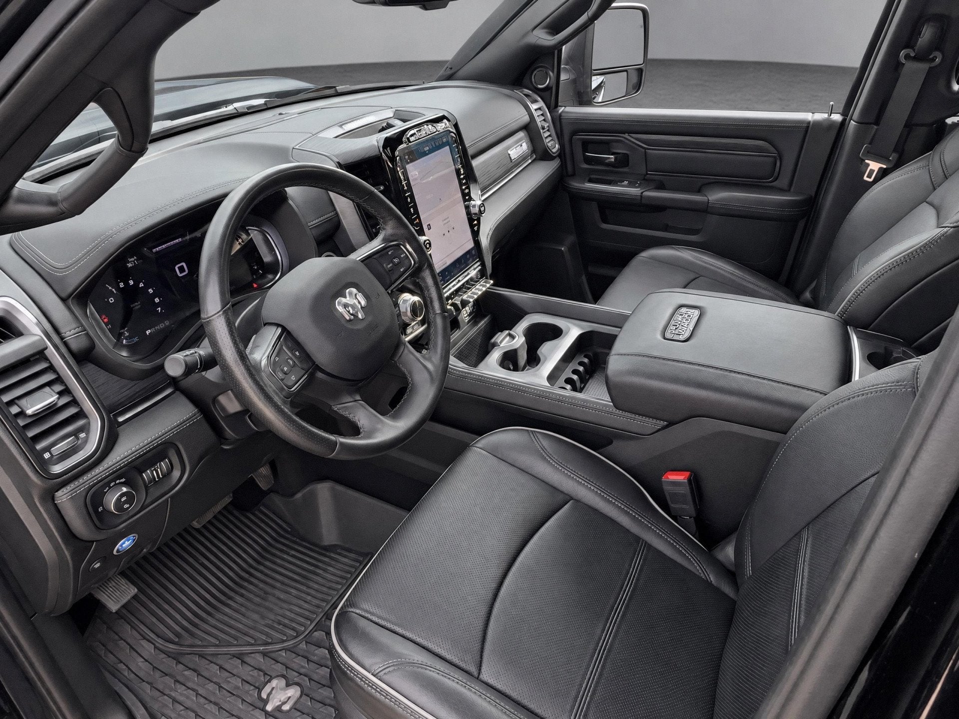 Dodge Ram 2500 6.4 HEMI Power Wagon – Zeer compleet uitgev, Auto's, Geheel digitaal combi-instrument, Gebruikt, Met garantie (alle)