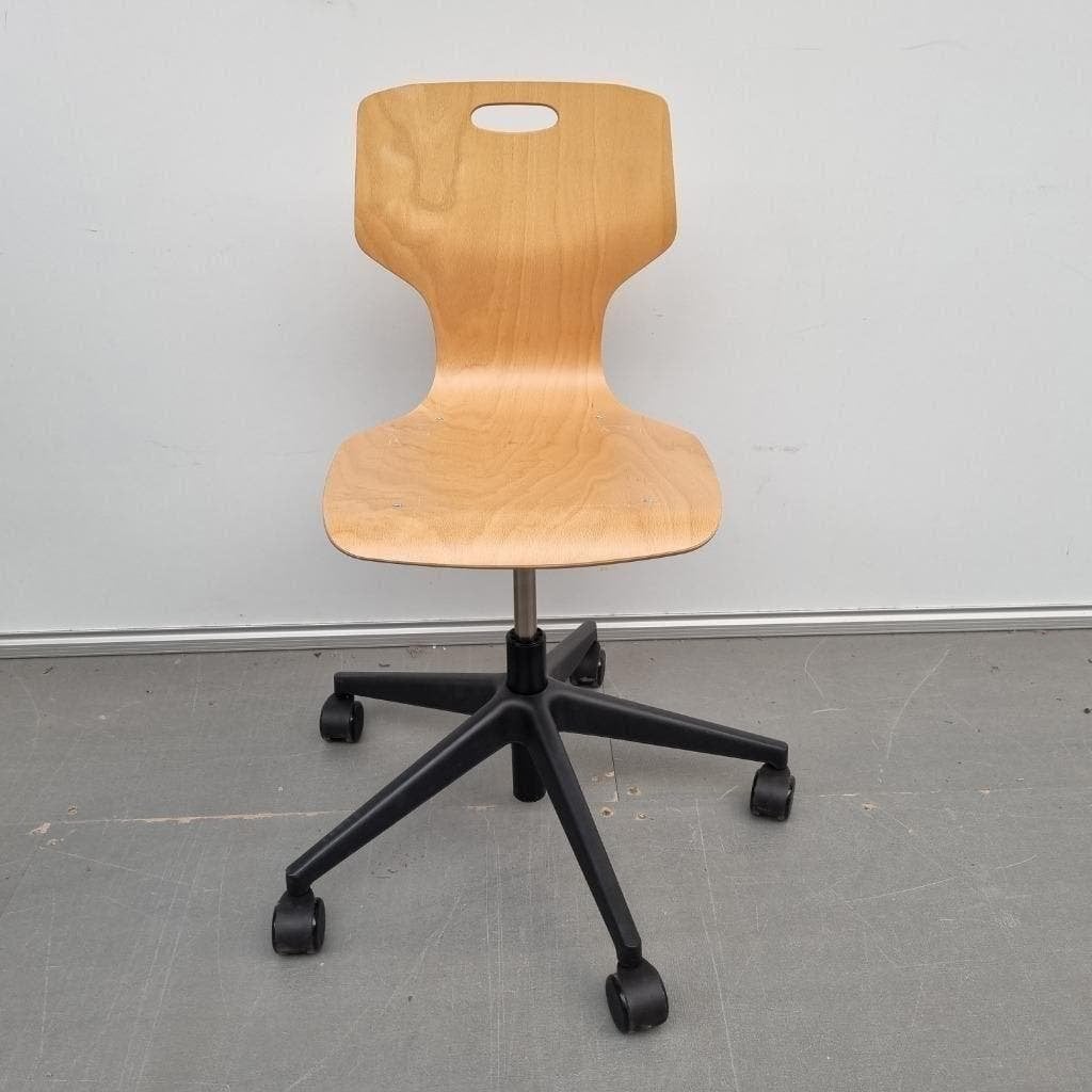 partij 100 stuks houten werkstoelen - bureaustoelen  stoelen, Huis en Inrichting, Stoelen, Ophalen, Gebruikt, Bruin, Vijf, Zes of meer stoelen