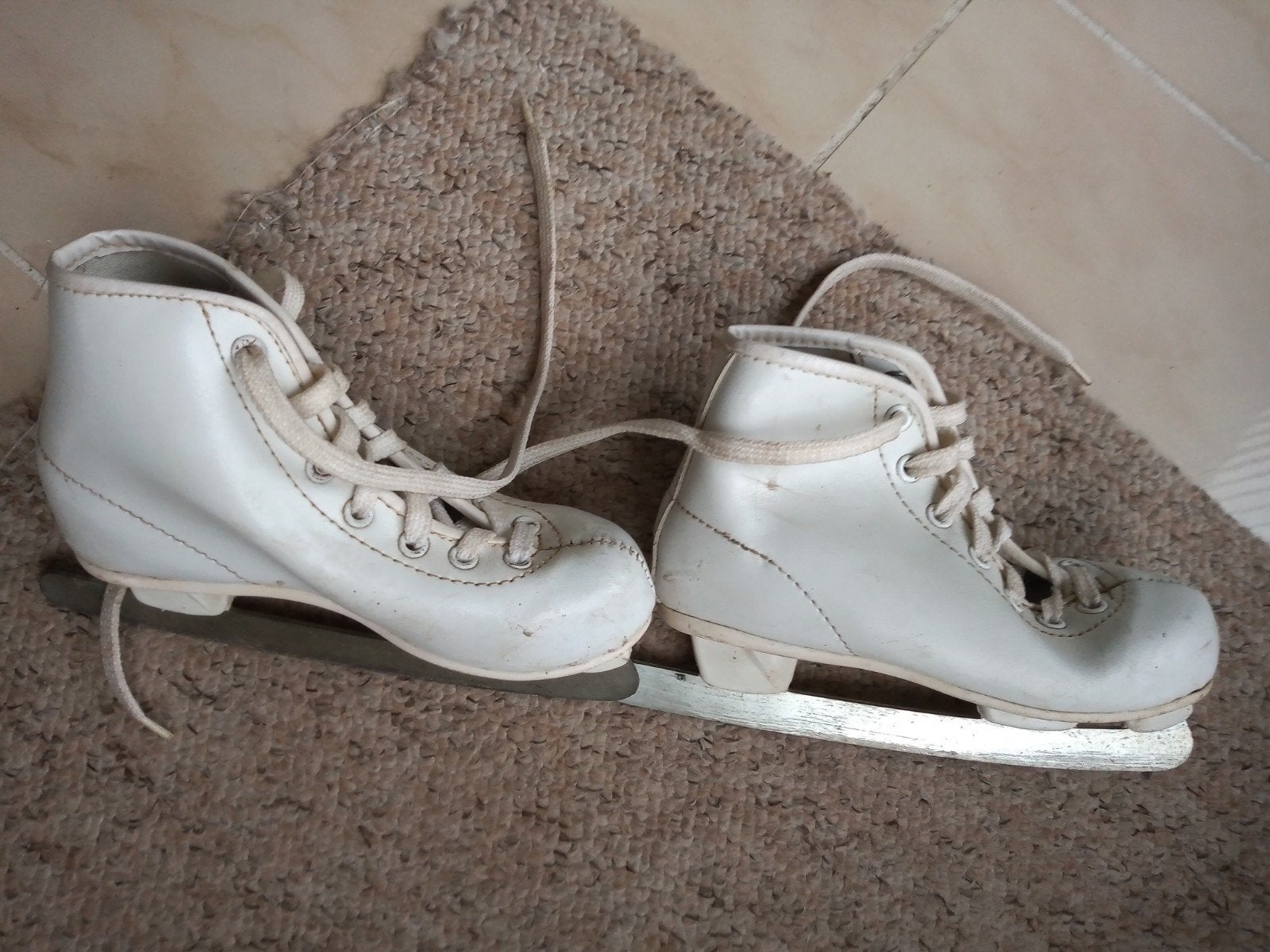 Diverse schaatsen, Ophalen of Verzenden, Gebruikt, Kunstschaatsen, Overige merken