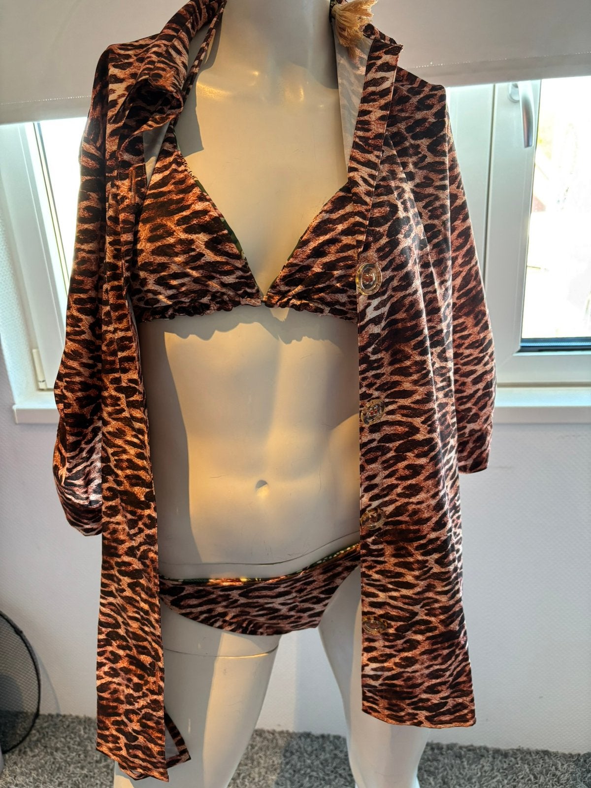 Miloga bikini met bijpassend blouse en doekje maat s bikini, Bruin, ., Ophalen of Verzenden, Zo goed als nieuw