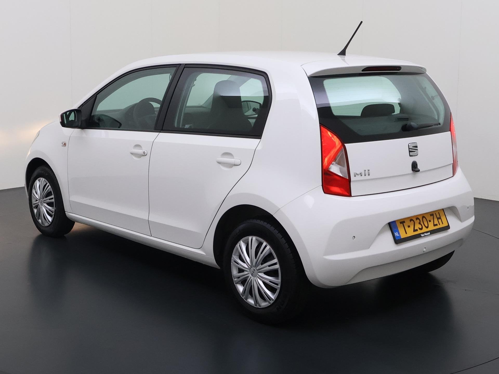SEAT Mii 1.0 Style | Airco | Parkeersensoren | Zuinig!, Auto's, Voorwielaandrijving, 12 maanden, Stof, Gebruikt