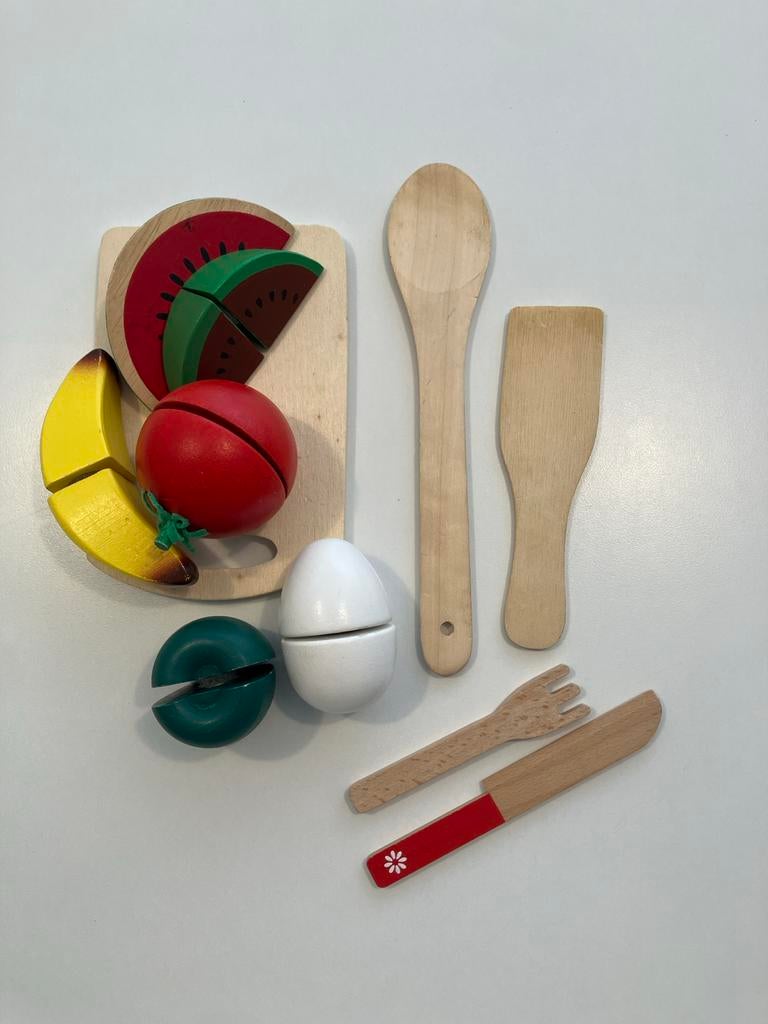 Houten speelgoed fruit en keukengerei set, Kinderen en Baby's, Speelgoed | Houten speelgoed, Ophalen, Gebruikt, Meubelstuk of Keukentje