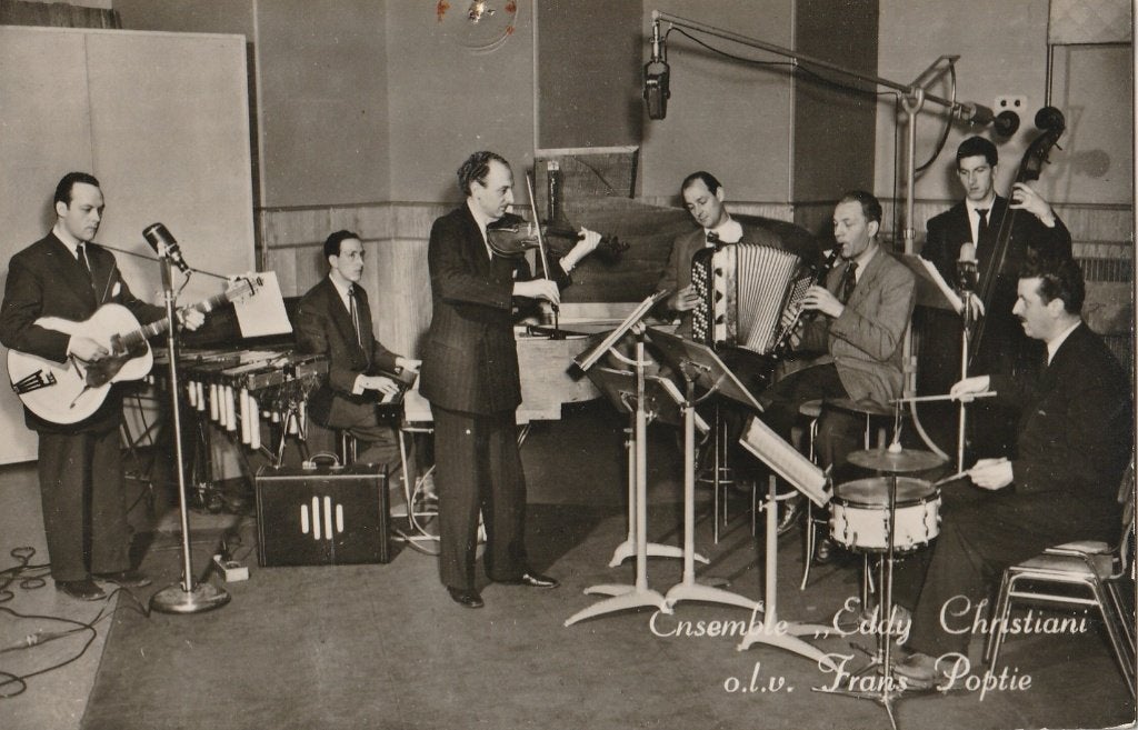 EDDY CHRISTIANI FRANS POPKE JAREN 50 ZEER MOOIE KAART KO510, Ophalen of Verzenden, 1940 tot 1960, Ongelopen, Sterren en Beroemdheden