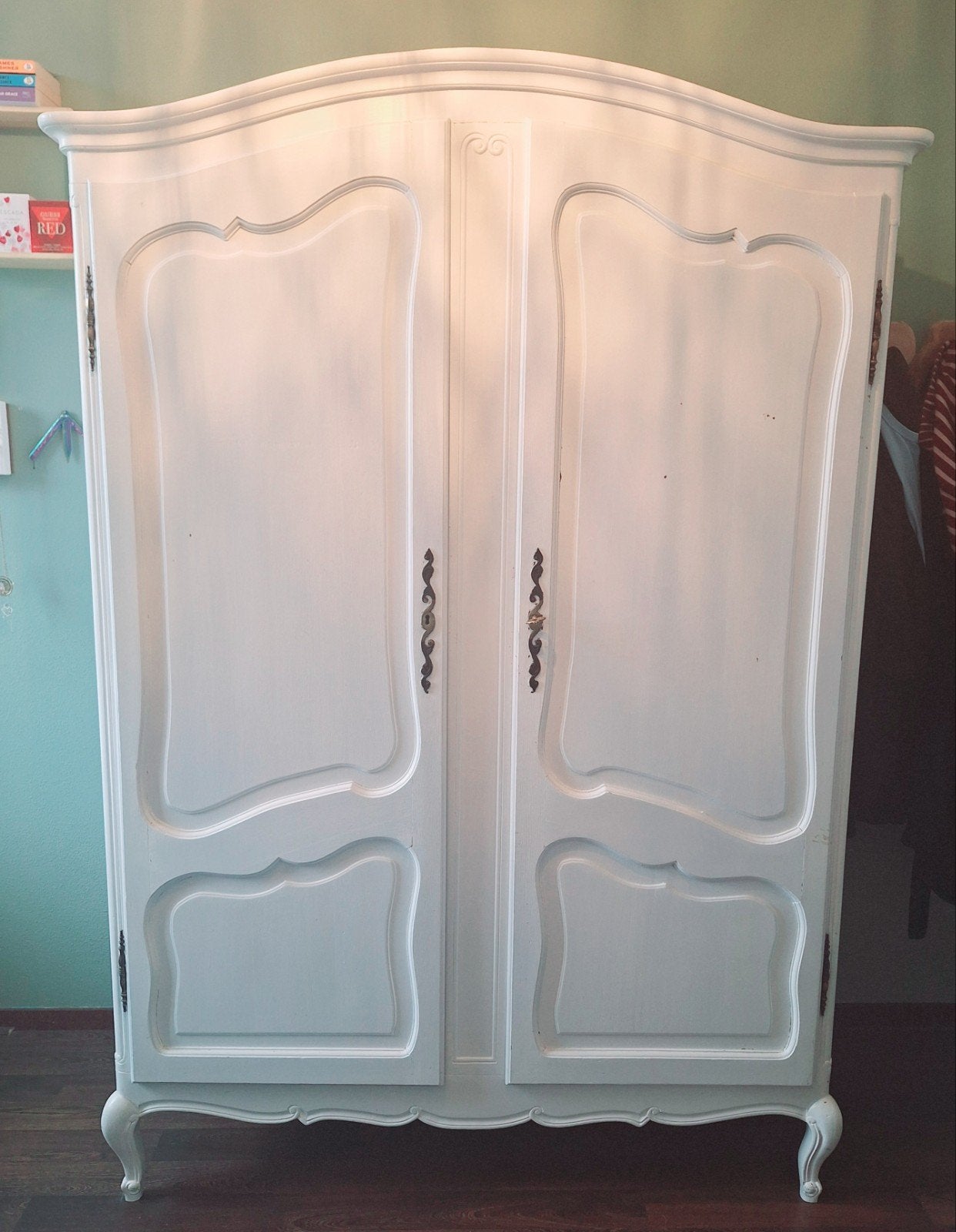 Queen Anne kast (wit, 195 bij 135), Ophalen, Met deur(en), 100 tot 150 cm, 150 tot 200 cm