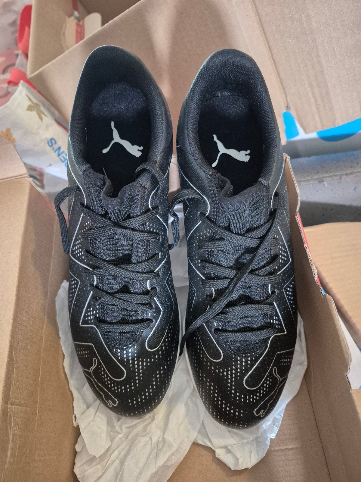 Puma Future Play IT zaalschoenen - Zwart/Wit, maat 39, Puma, Zwart, Nieuw, Ophalen of Verzenden