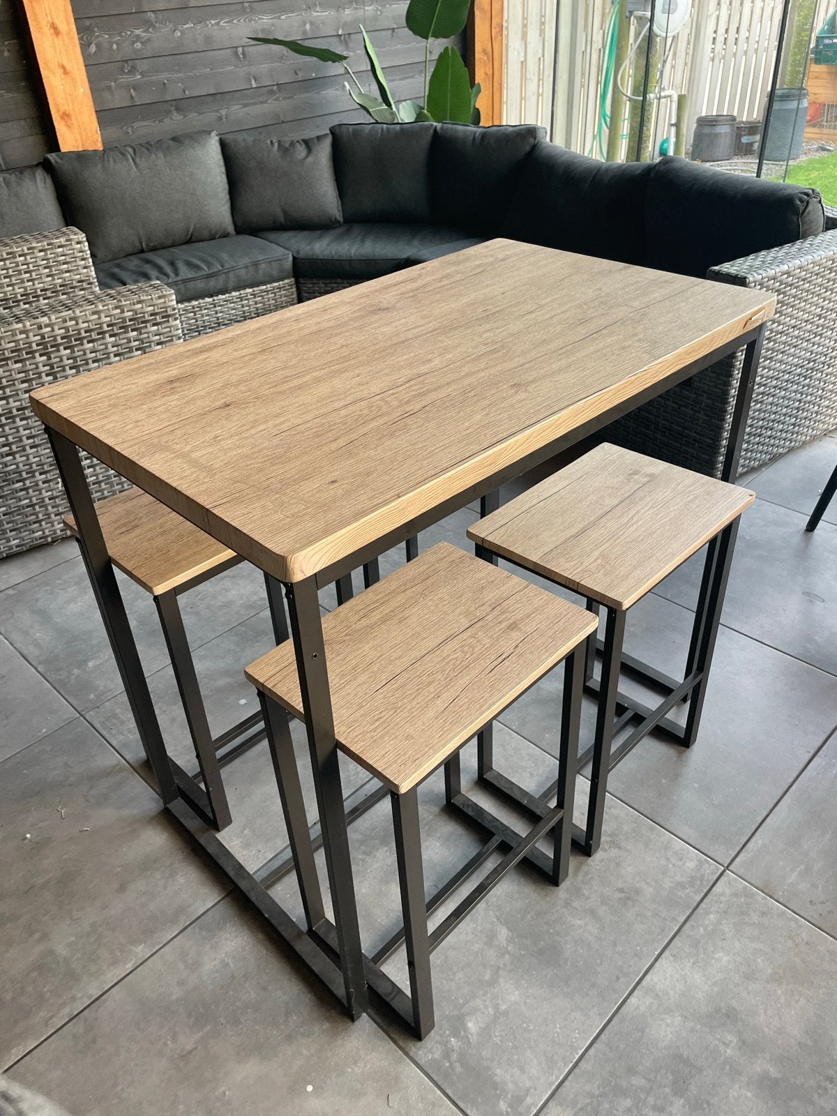 Eettafel met 4 krukken, Huis en Inrichting, Ophalen, Gebruikt, 100 tot 150 cm, 50 tot 100 cm
