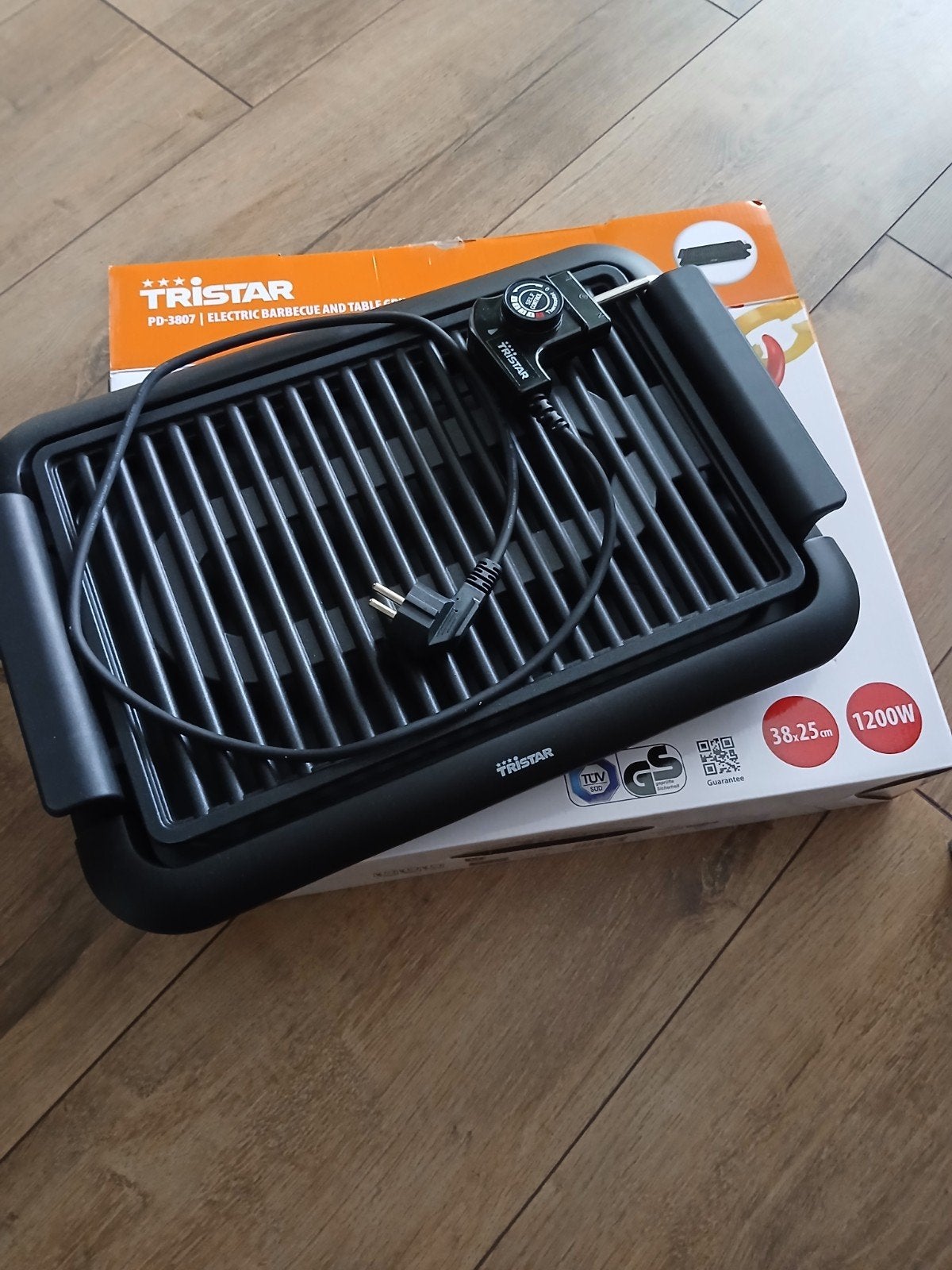 Electrische BBQ merk Tristar, Ophalen, Zo goed als nieuw