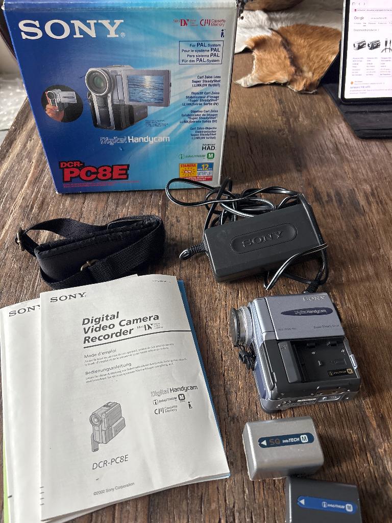 Sony DCR -PC8E, Ophalen, Gebruikt, 20x of meer, Overige soorten