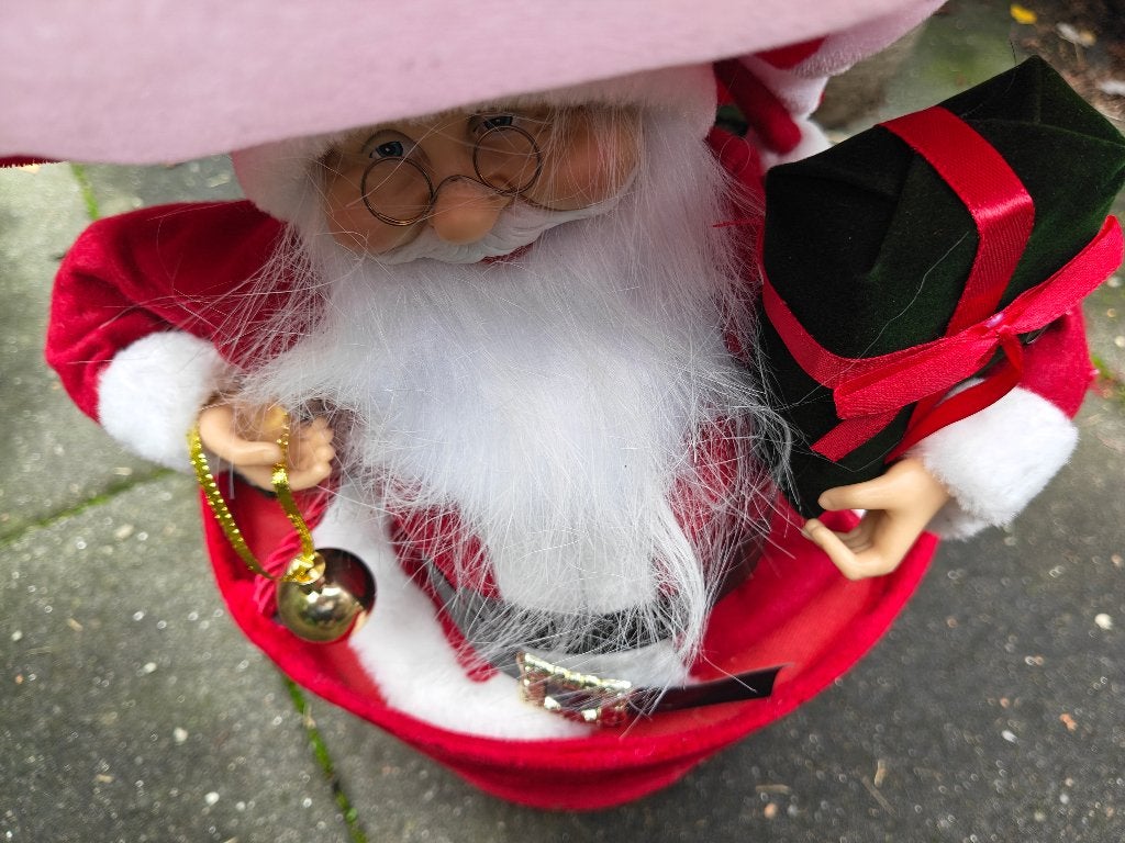 Kerstman in mand van een luchtballon, Ophalen of Verzenden, Zo goed als nieuw