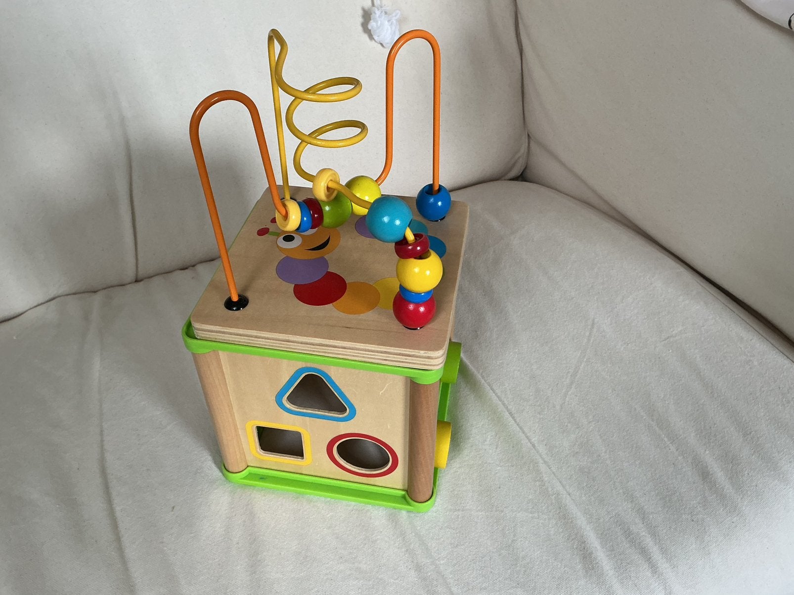 Speeltje met allerlei verschillende, Ophalen of Verzenden, Minder dan 10 stukjes, Zo goed als nieuw, 6 maanden tot 2 jaar