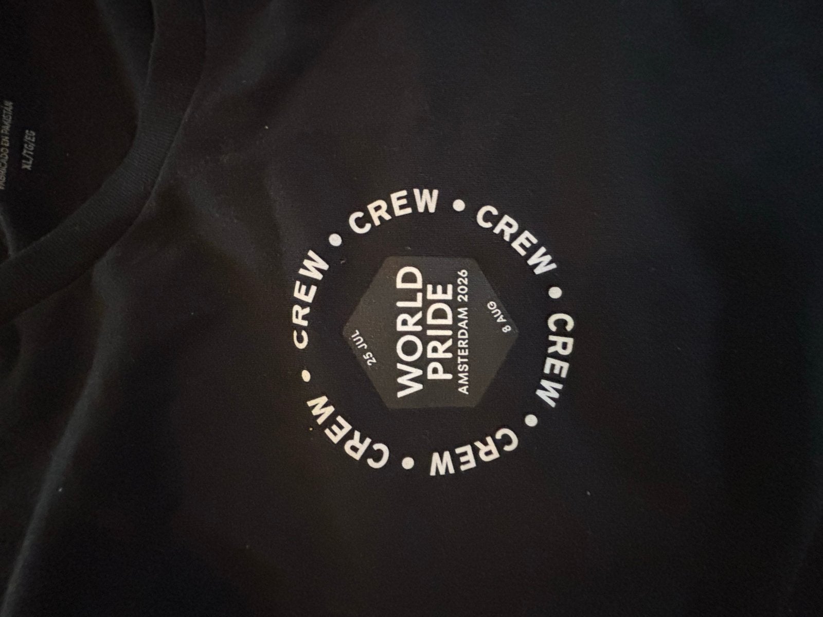Levi's T-shirt World Pride Amsterdam 2026 Crew XL/TG/EG, Ophalen of Verzenden, Zo goed als nieuw, Maat 56/58 (XL), Zwart
